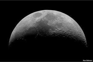 imagen lunar con Meade Telescopio ACF-SC 203 2032